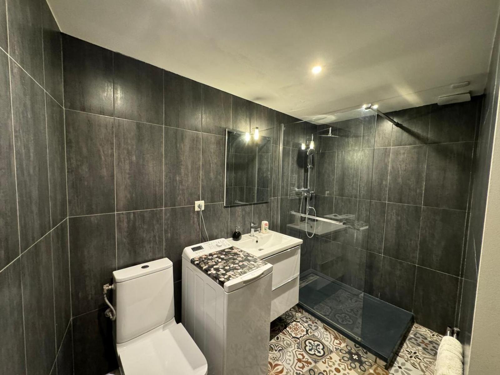 Cosy Poullan, 2-Bedroom Apartment, 200 M From The Beach Nice Buitenkant foto